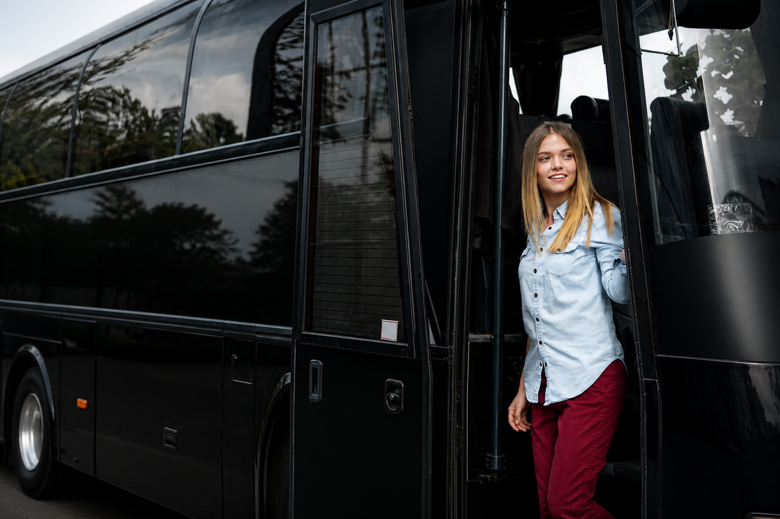 Tampa Charter Bus